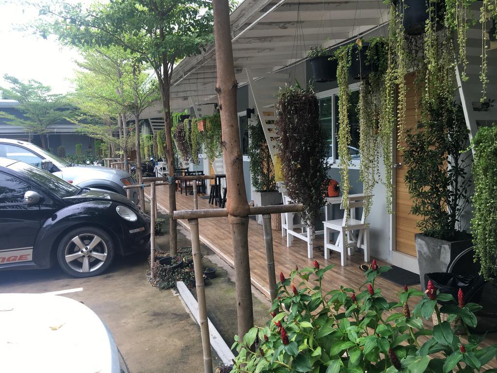 The Rhea Hotell Udon Thani Eksteriør bilde